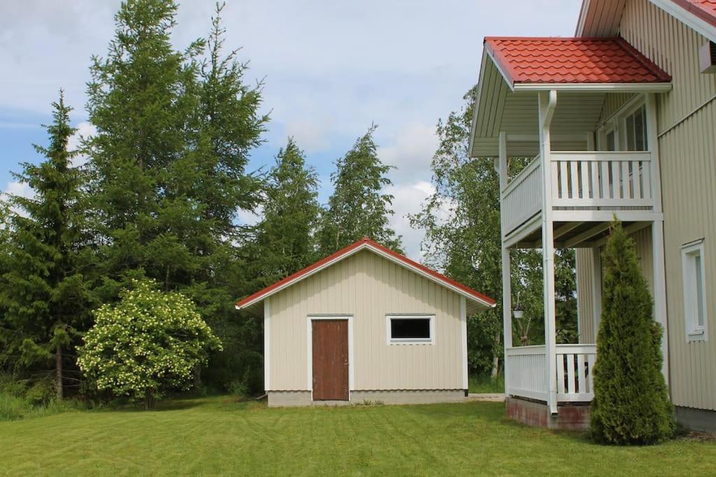 Albertiina Kurikka Buitenkant foto